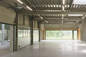 ASSA ABLOY sectionale poorten in nieuwe Scoutslokalen Zaventem