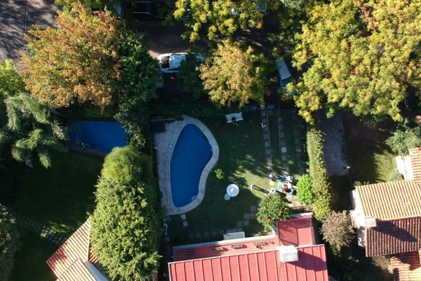 Luchtbeelden helpen bij het monitoren van stadsbomen in achtertuinen