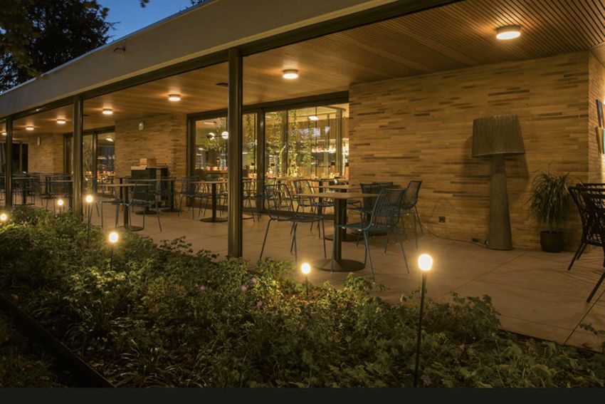 Hugo Neumann - Agentschap voor Landa en Font Design Group