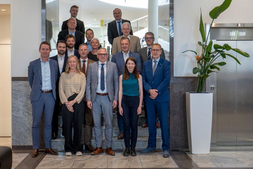 Vlaamse regering en bouw- en vastgoedsector sluiten Toekomstpact voor betaalbaar en duurzaam Vlaanderen