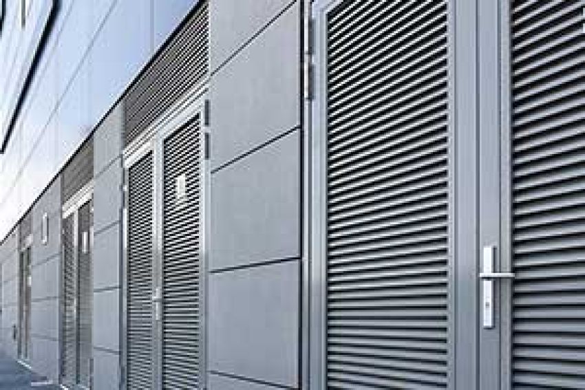 Lamellendeuren en gevelbekleding geven EnergyVille2-complex expressief karakter